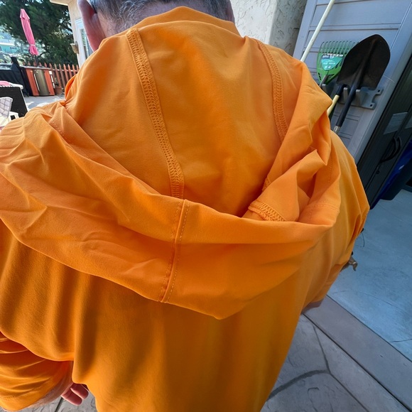 Team Shirt - Picture 9 of 12